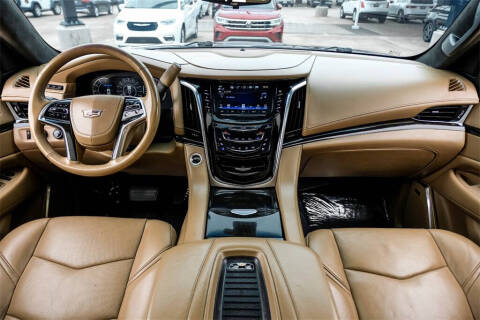 2019 Cadillac Escalade Platinum