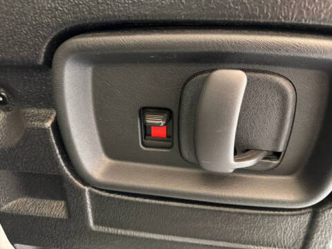 2023 Chevrolet Express 2500