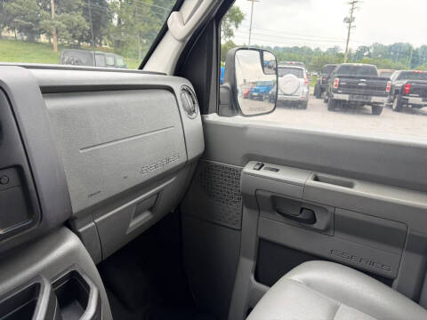 2011 Ford E-Series E-250