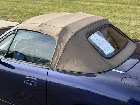 2004 Mazda MX-5 Miata LS