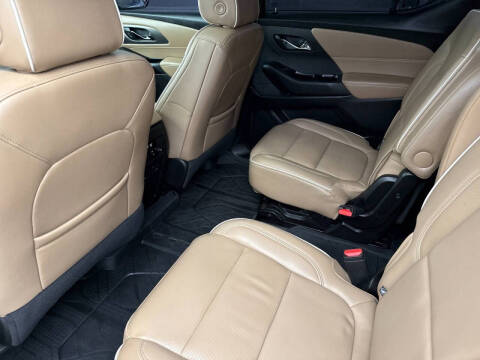 2023 Chevrolet Traverse Premier