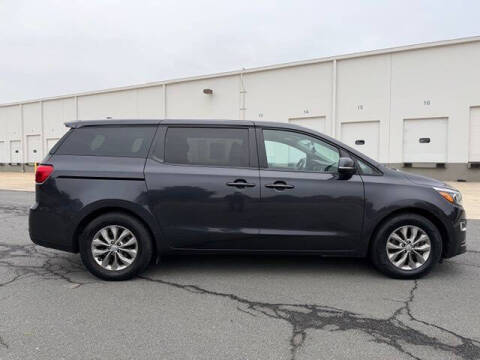 2019 Kia Sedona LX