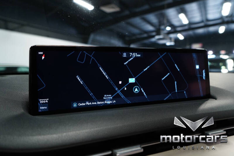 2022 Genesis GV70 2.5T Standard