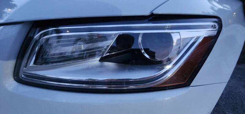 2016 Audi Q5 2.0T quattro Premium Plus