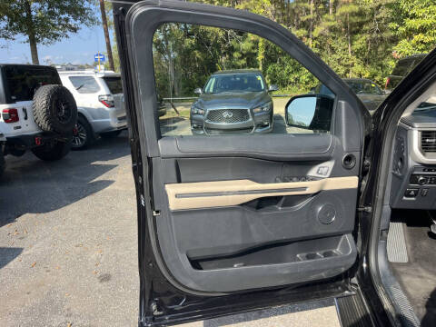 2023 Ford Expedition MAX XLT