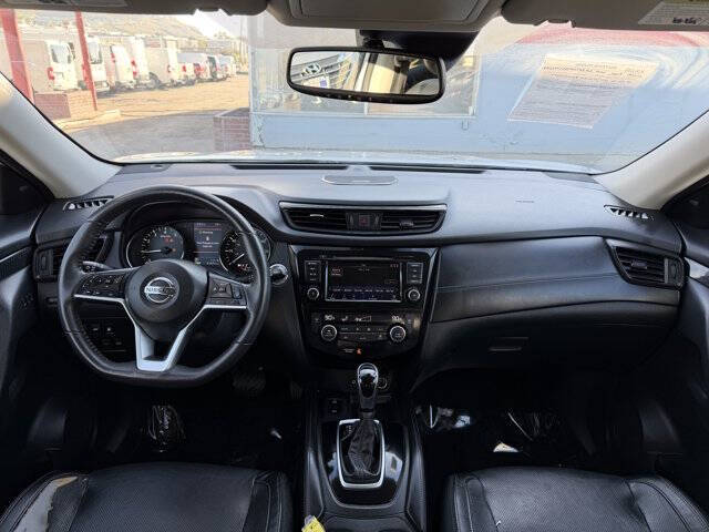 2020 Nissan Rogue SL