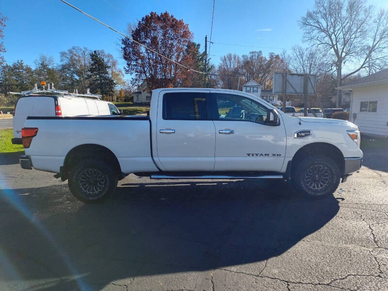 2018 Nissan Titan XD SV