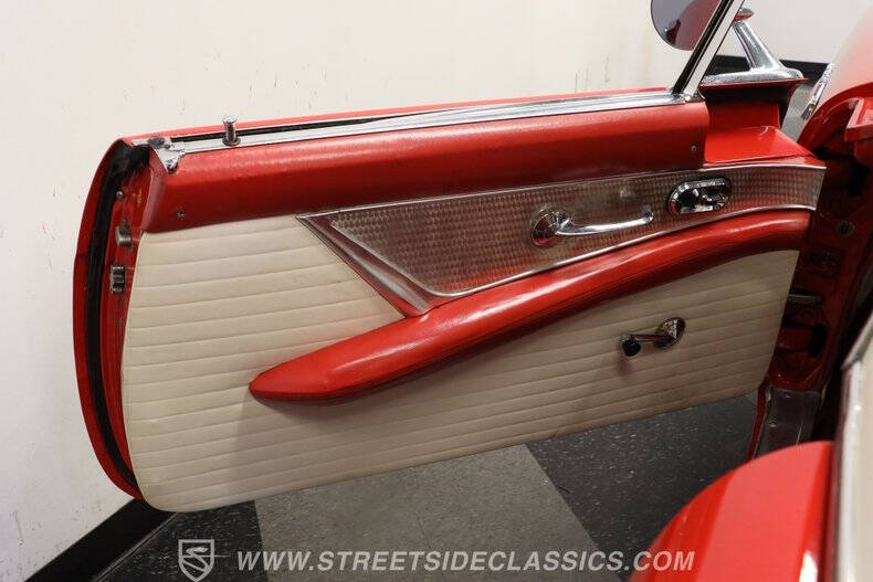 1955 Ford Thunderbird