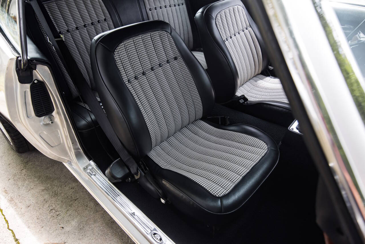 1969 Chevrolet Camaro 16