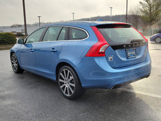 2015 Volvo V60 T5 Drive-E Platinum