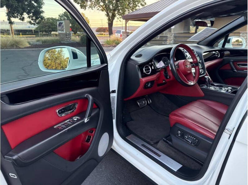 2019 Bentley Bentayga V8