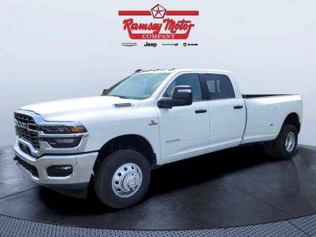 2025 RAM Ram 3500 Pickup Big Horn's photo
