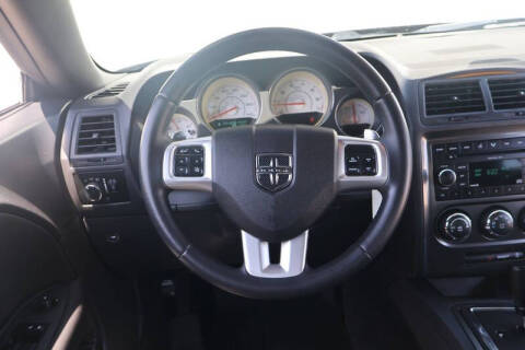 2013 Dodge Challenger SXT