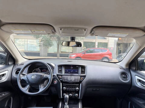 2018 Nissan Pathfinder