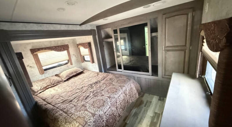 2016 Winnebago ULTRA LIGHT