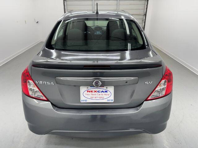 2019 Nissan Versa