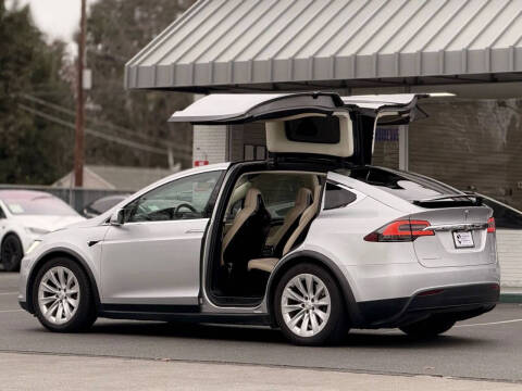 2017 Tesla Model X