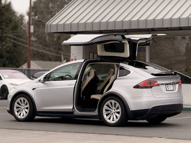 2017 Tesla Model X