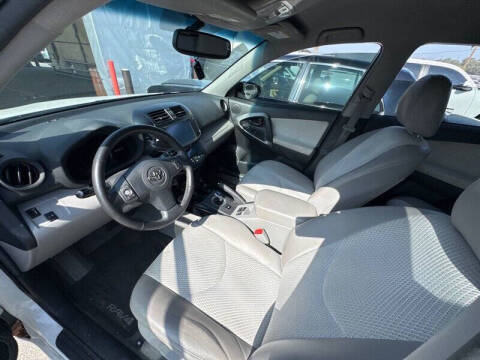 2012 Toyota RAV4 EV