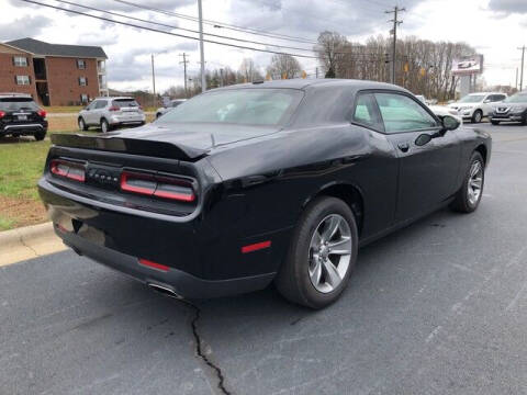 2019 Dodge Challenger SXT