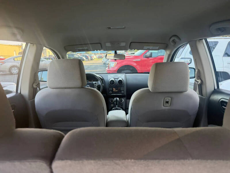 2014 Nissan Rogue Select S