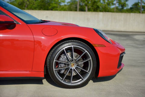 2021 Porsche 911 Carrera