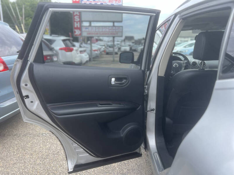 2012 Nissan Rogue SV