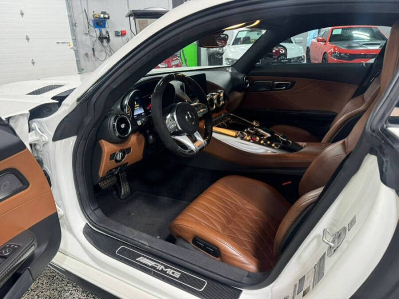 2016 Mercedes-Benz AMG GT S