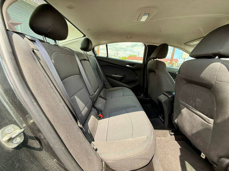 2018 Chevrolet Cruze LT Auto
