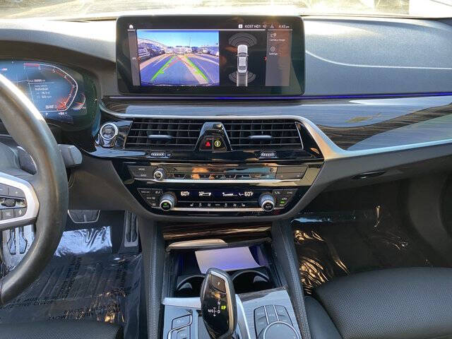 2023 BMW 5 Series 530i