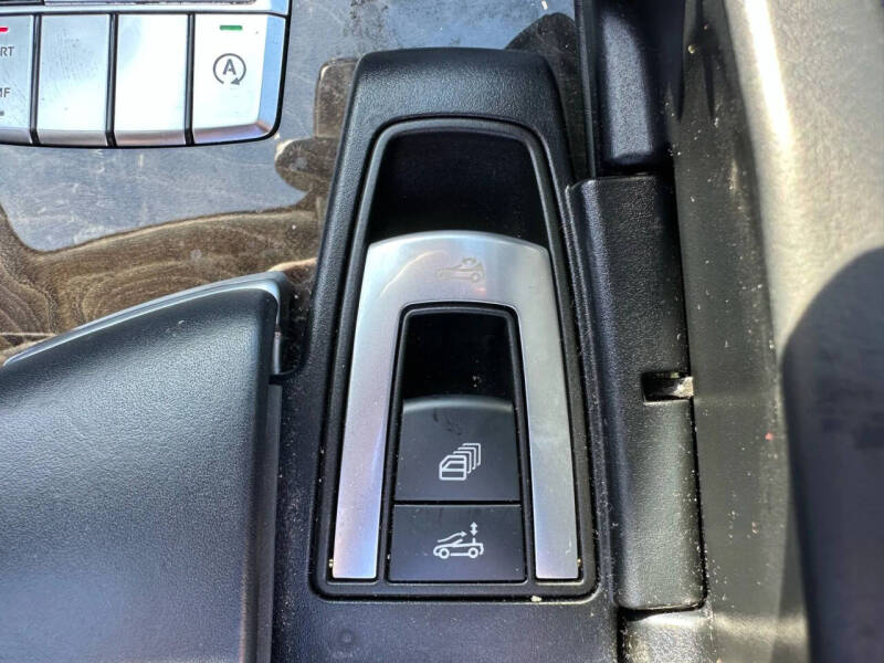 2015 Mercedes-Benz SL-Class SL 550