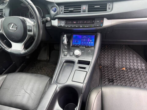 2013 Lexus CT 200h
