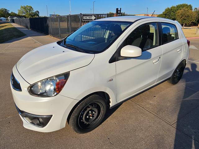 White 2019 Mitsubishi Mirage ES ES 4dr Hatchback CVT 1