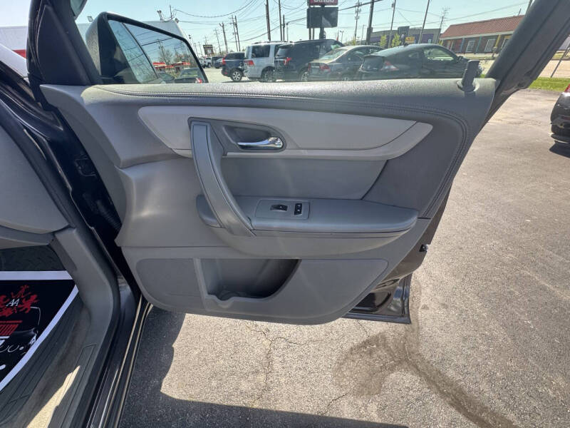 2013 Chevrolet Traverse LS