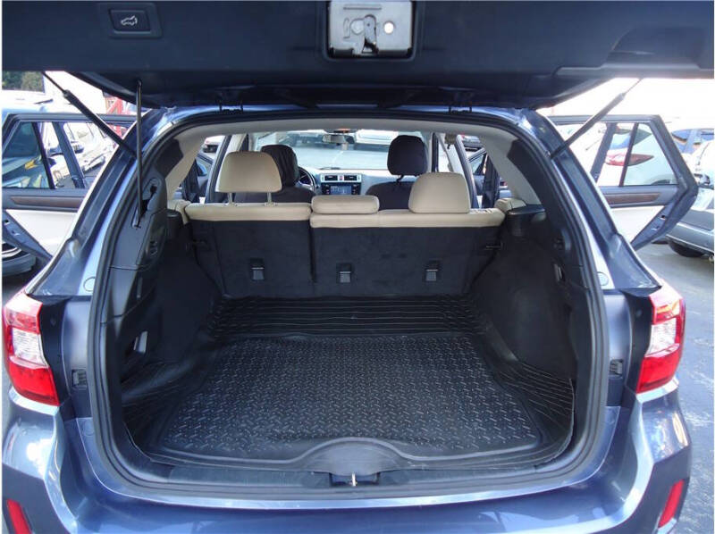 2015 Subaru Outback 2.5i Limited