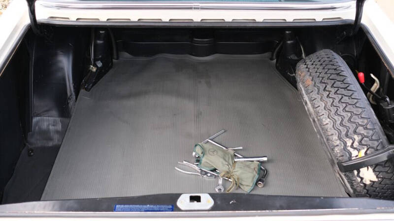 1973 Mercedes-Benz 280-Class