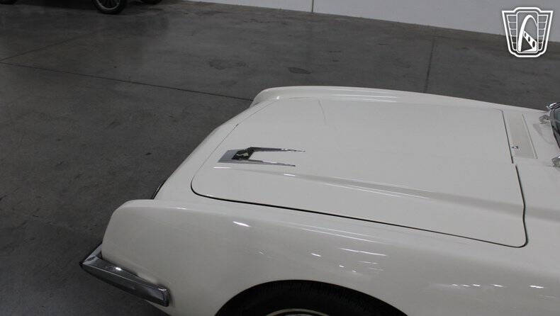 1964 Studebaker Avanti
