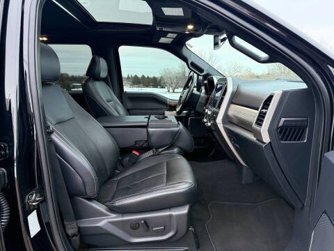 2022 Ford F-350 Super Duty Lariat