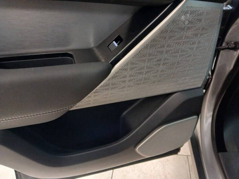 2022 Land Rover Range Rover Velar P250 R-Dynamic S