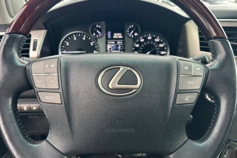 2014 Lexus LX 570
