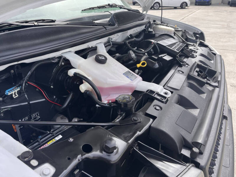 2020 Chevrolet Express 2500