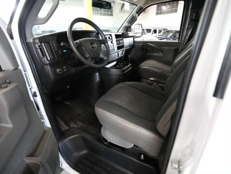 2024 GMC Savana 2500