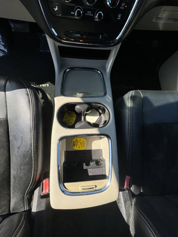 2017 Dodge Grand Caravan SXT