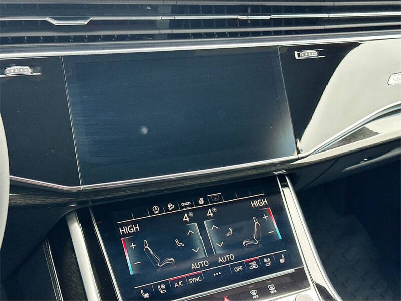 2026 Audi Q8 quattro Premium Plus 55 TFSI