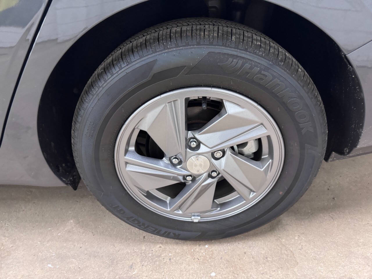 2024 Hyundai Elantra 28