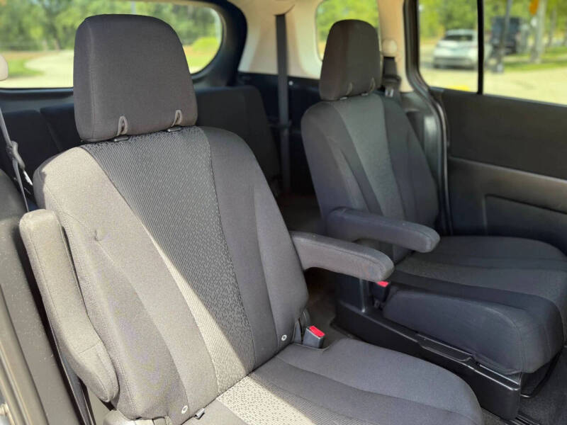 2012 Mazda MAZDA5 Sport