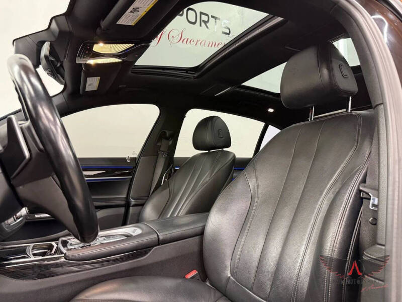 2018 BMW 7 Series 740i