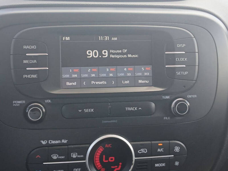 2017 Kia Soul +