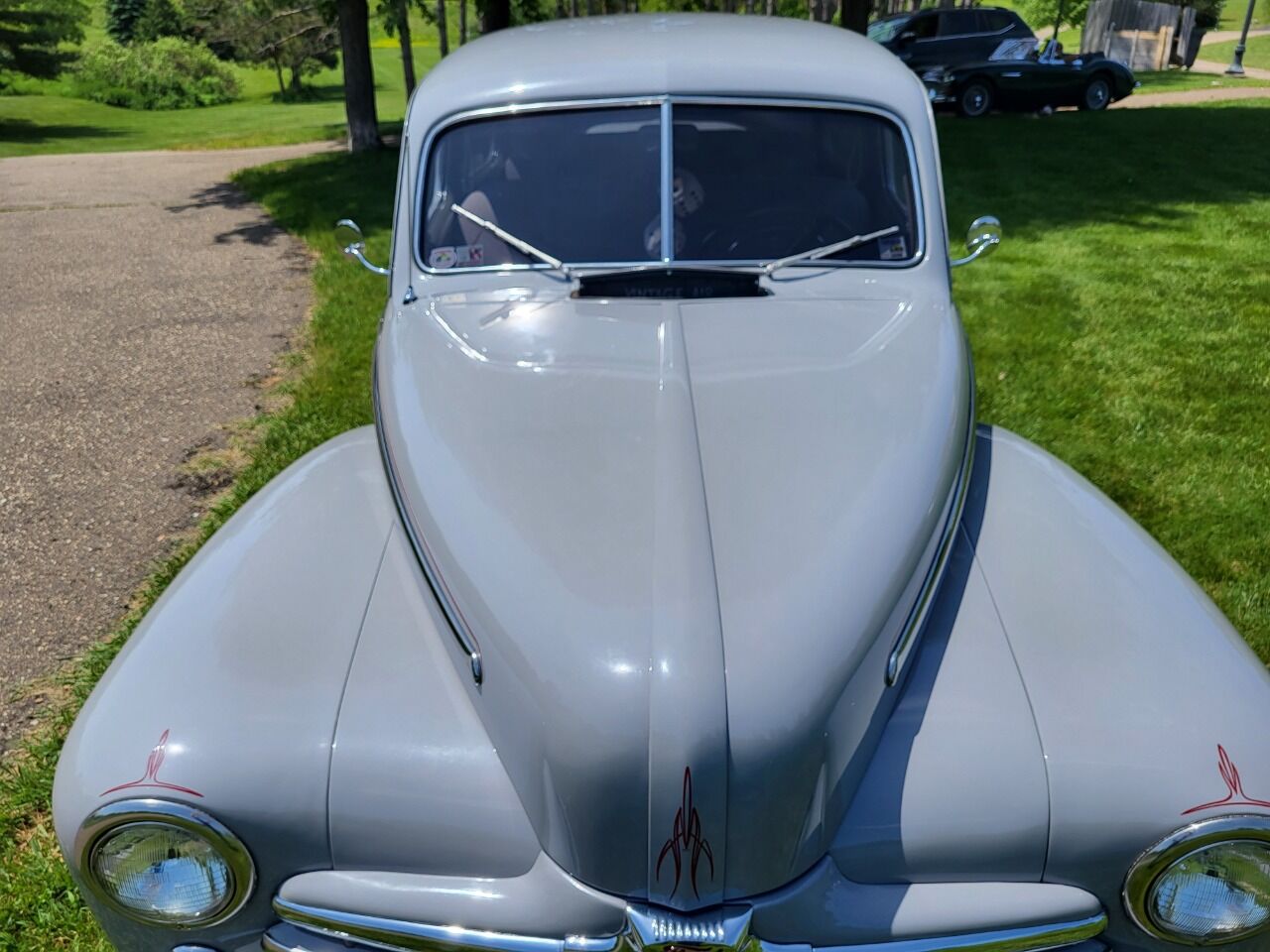 1948 Ford Super Deluxe 18