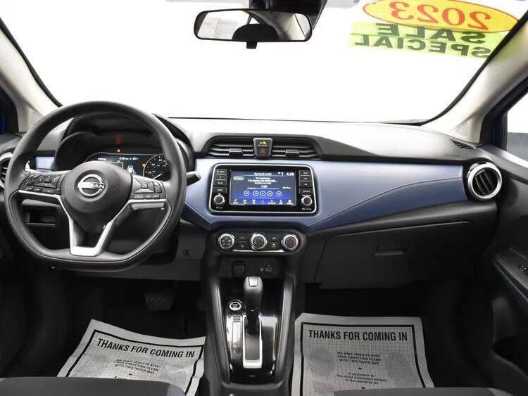 2023 Nissan Versa SV